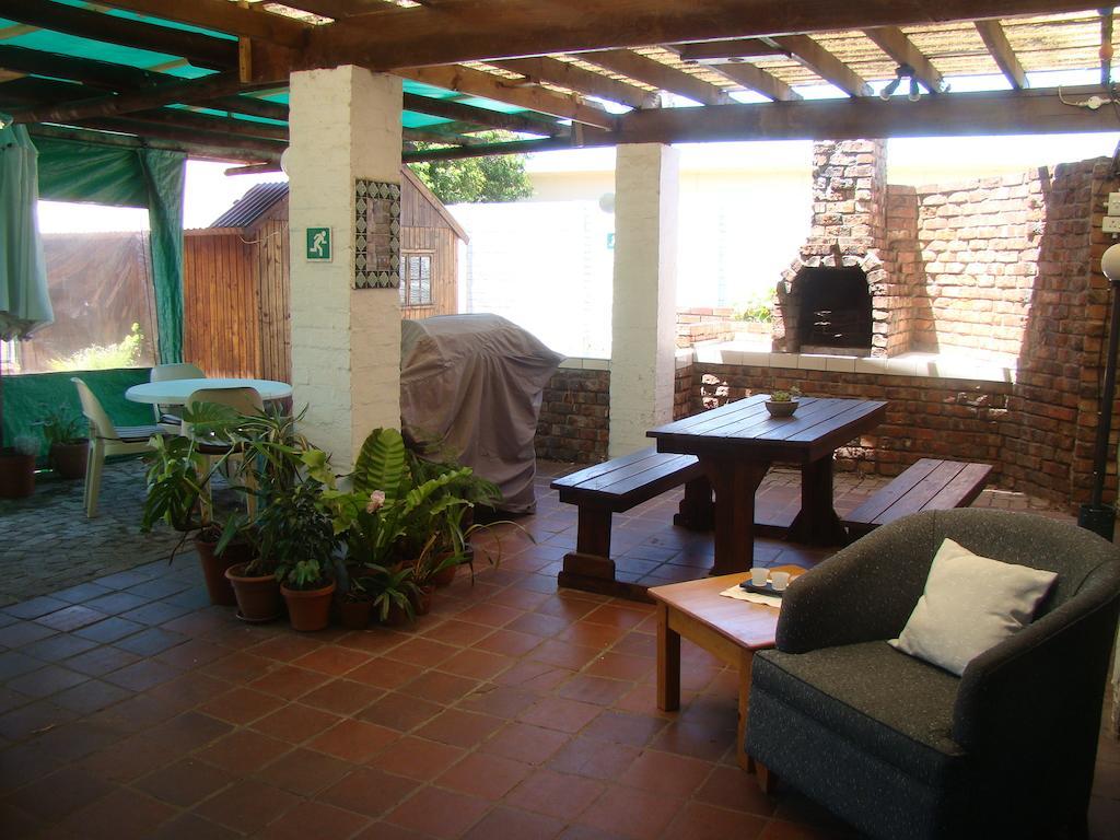 Aqua Marine Guest House Port Elizabeth Buitenkant foto