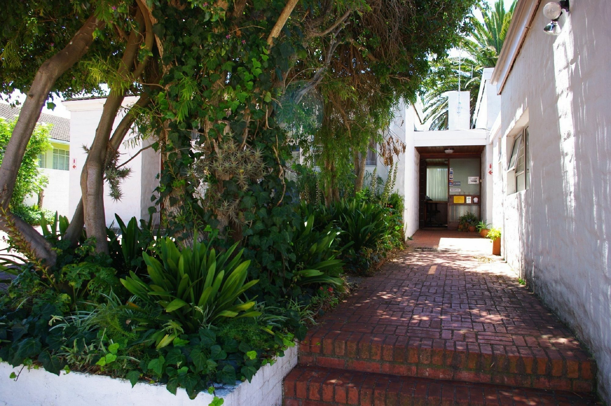 Aqua Marine Guest House Port Elizabeth Buitenkant foto